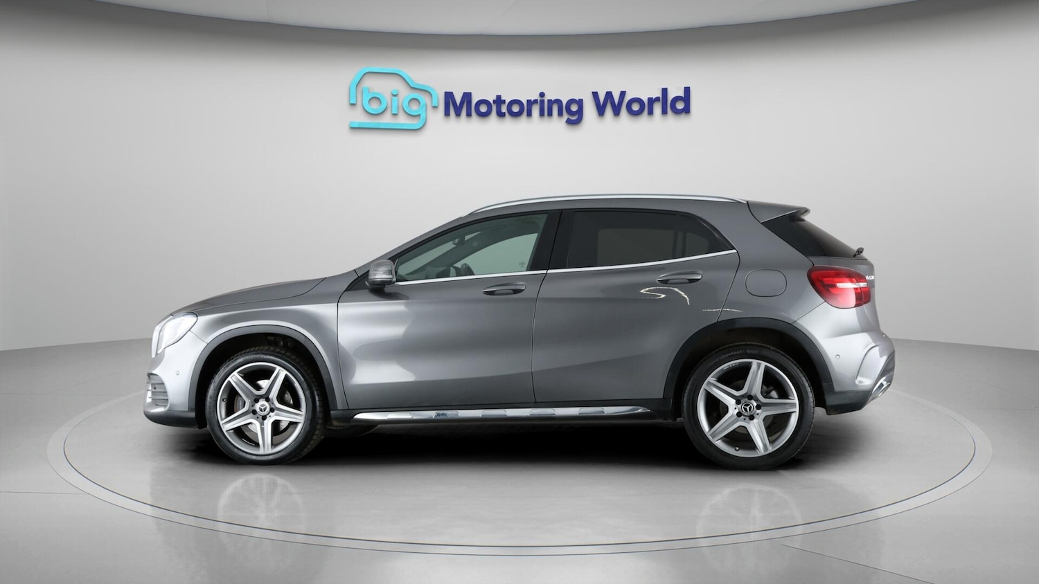 Used Mercedes-Benz GLA 2018 for sale - 76634210: Photo 4
