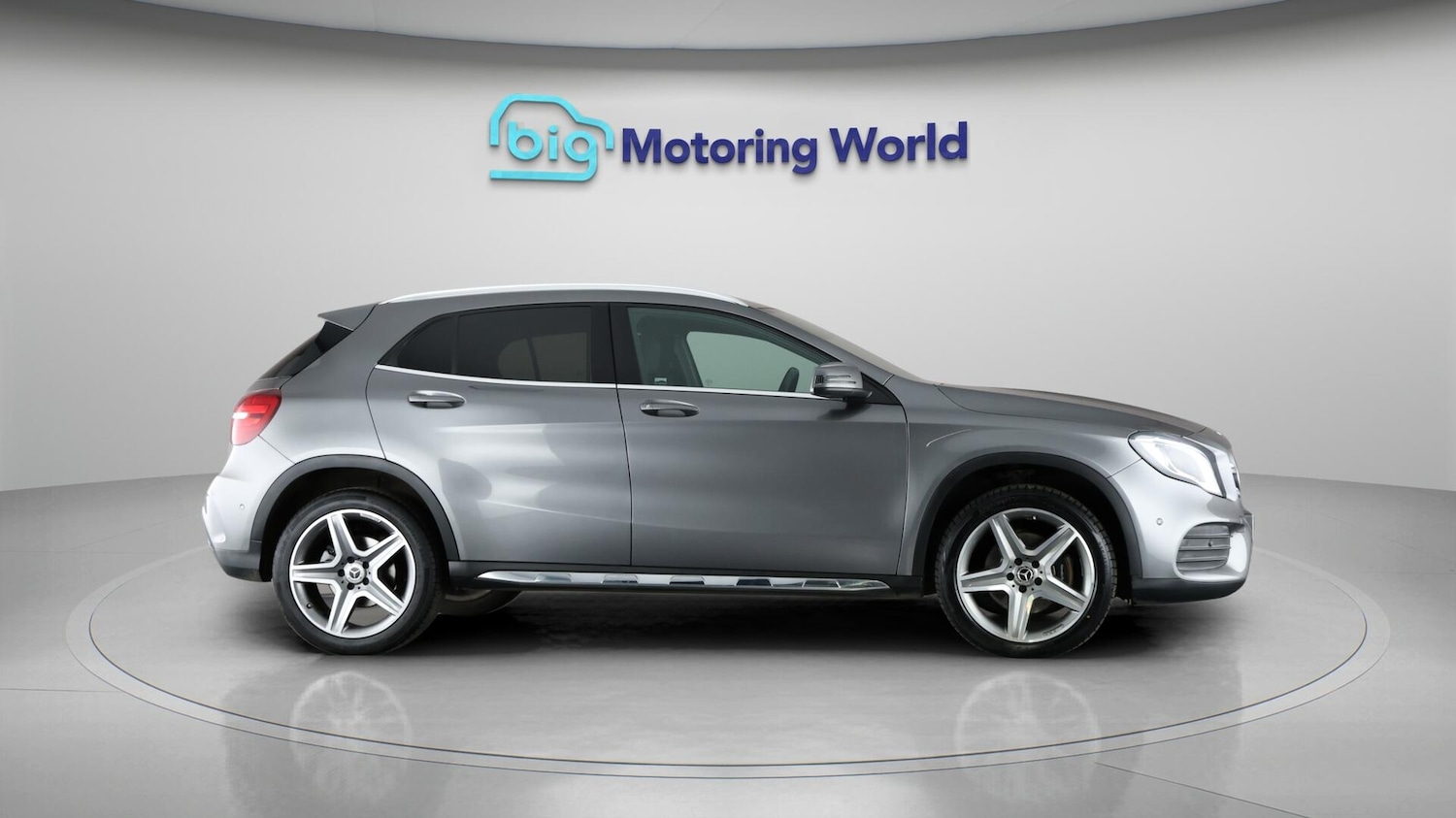 Used Mercedes-Benz GLA 2018 for sale - 76634210: Photo 8