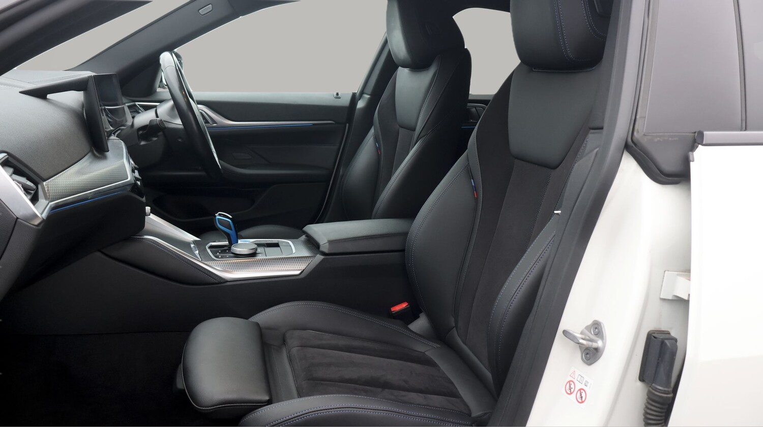 Used BMW i4 2022 for sale - 77367540: Photo 14