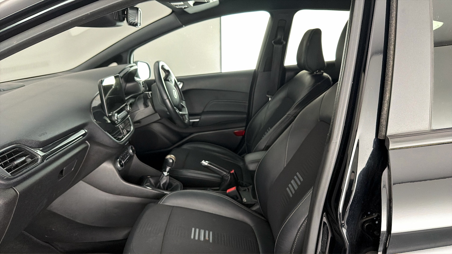 Used Ford Fiesta 2018 for sale - 77733058: Photo 14