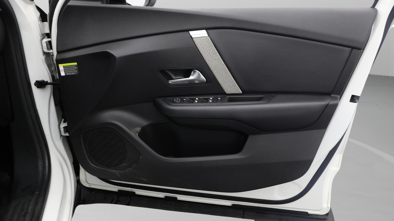 Used Citroen C4 2023 for sale - 76446601: Photo 16