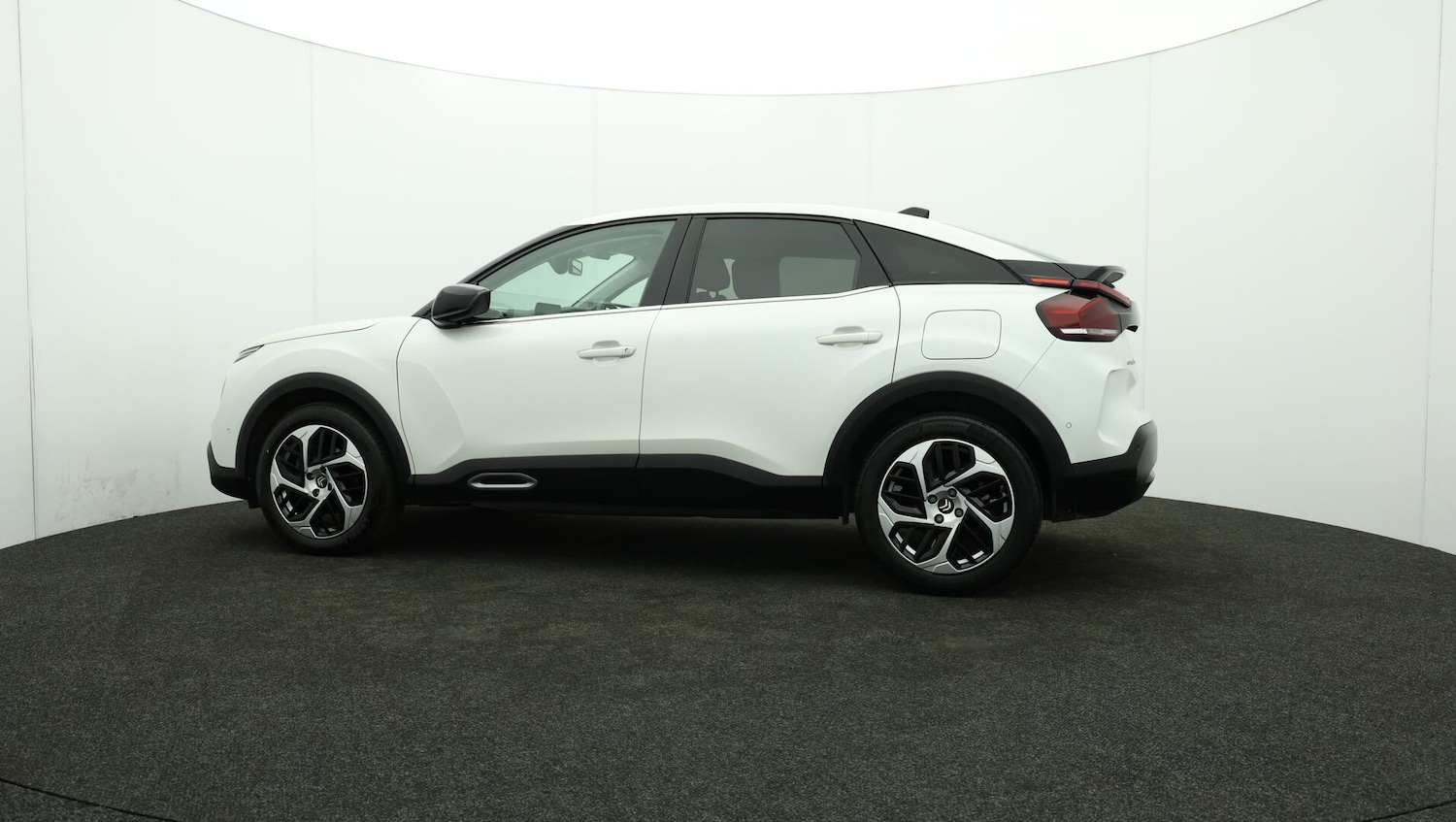 Used Citroen C4 2023 for sale - 76446601: Photo 75