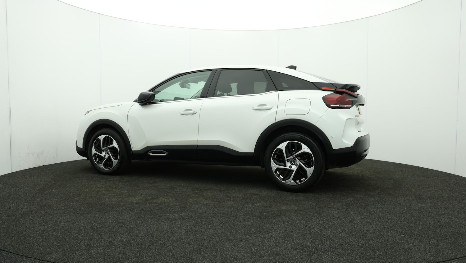 Used Citroen C4 2023 for sale - 76446601: Photo 76