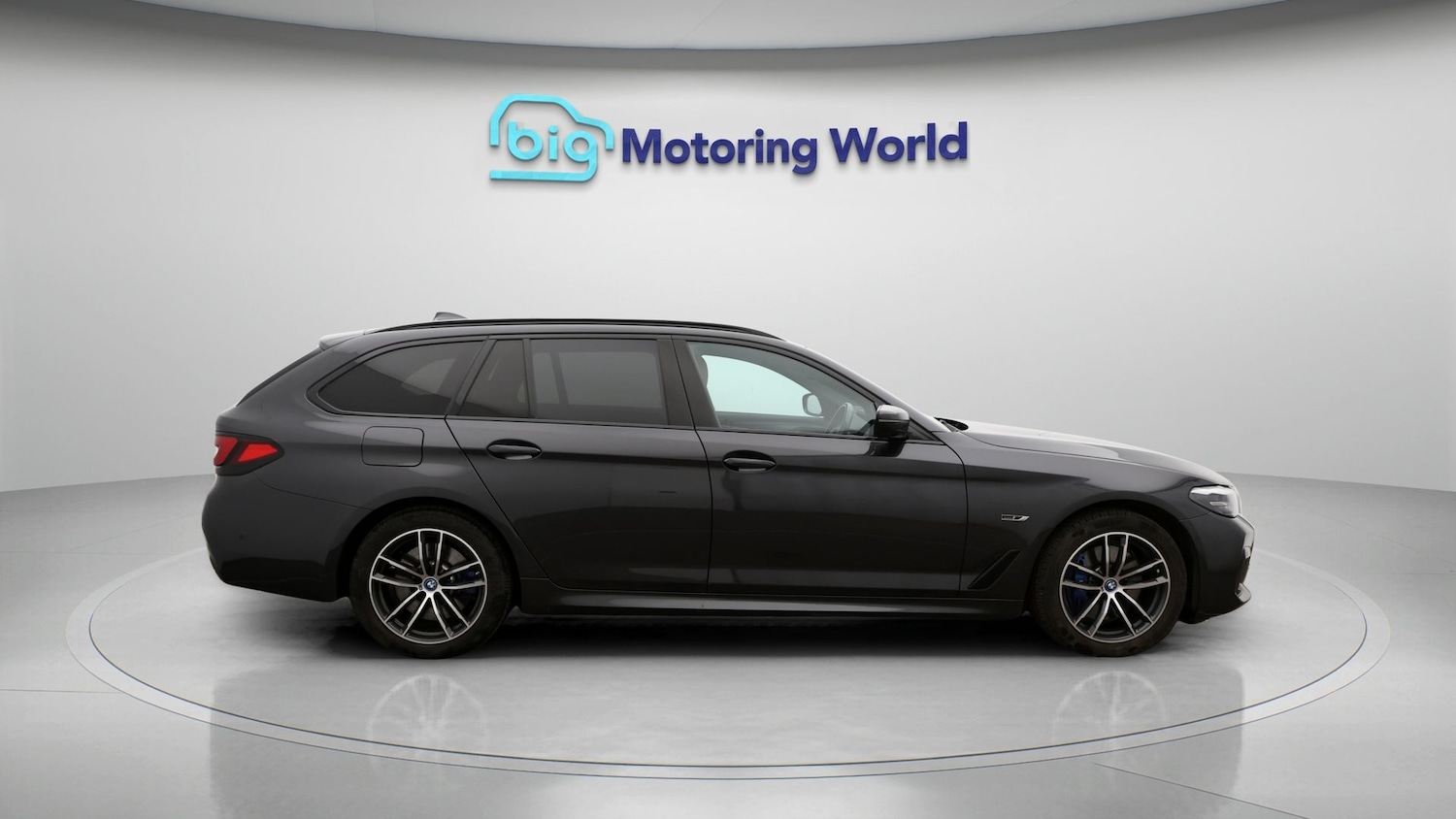 Used BMW 5 Series 2022 for sale - 77298203: Photo 8