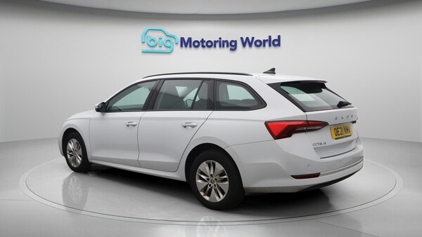 Used Skoda Octavia 2021 for sale - 76189479: Photo 6