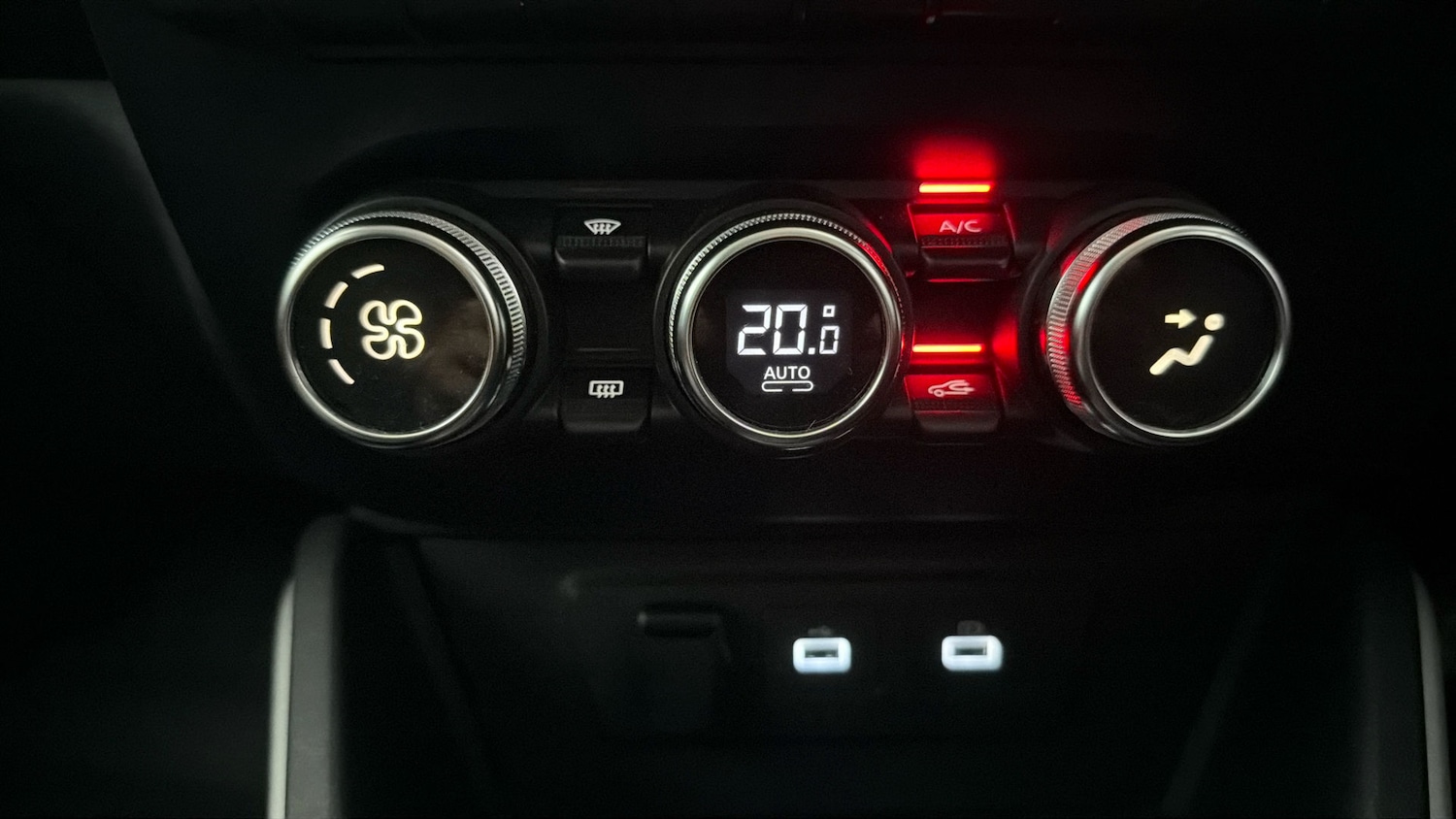 Used Dacia Duster 2022 for sale - 77973616: Photo 11