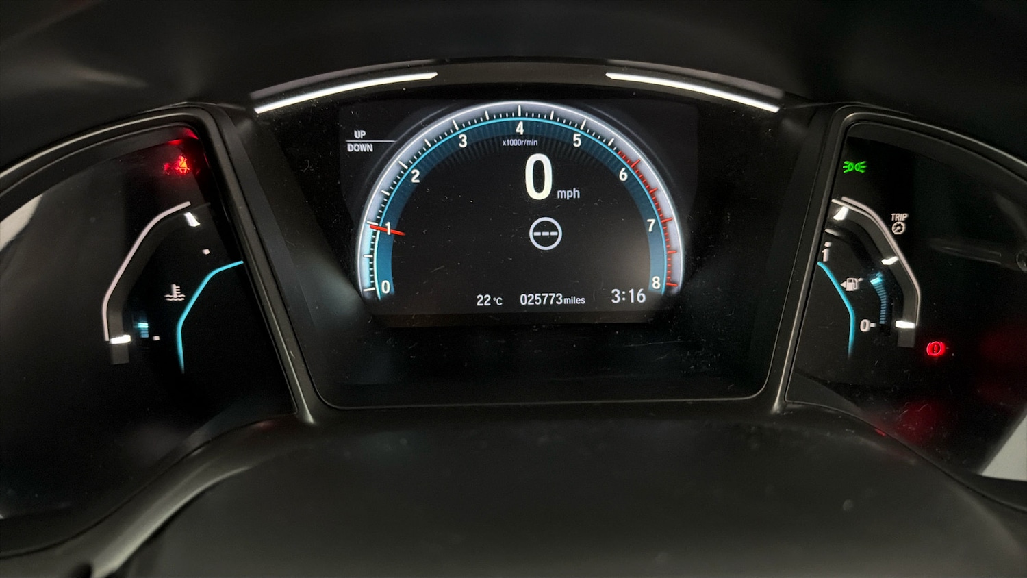 Used Honda Civic 2018 for sale - 77919176: Photo 26