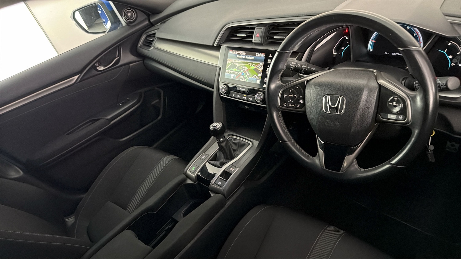 Used Honda Civic 2018 for sale - 77919176: Photo 9