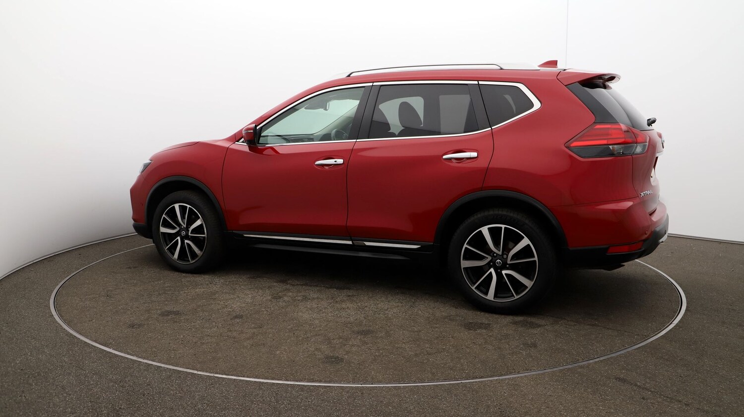 Used Nissan X-Trail for sale - 76815480: Photo 40