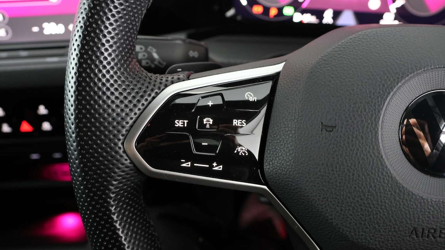 Used Volkswagen Golf 2021 for sale - 76765913: Photo 24