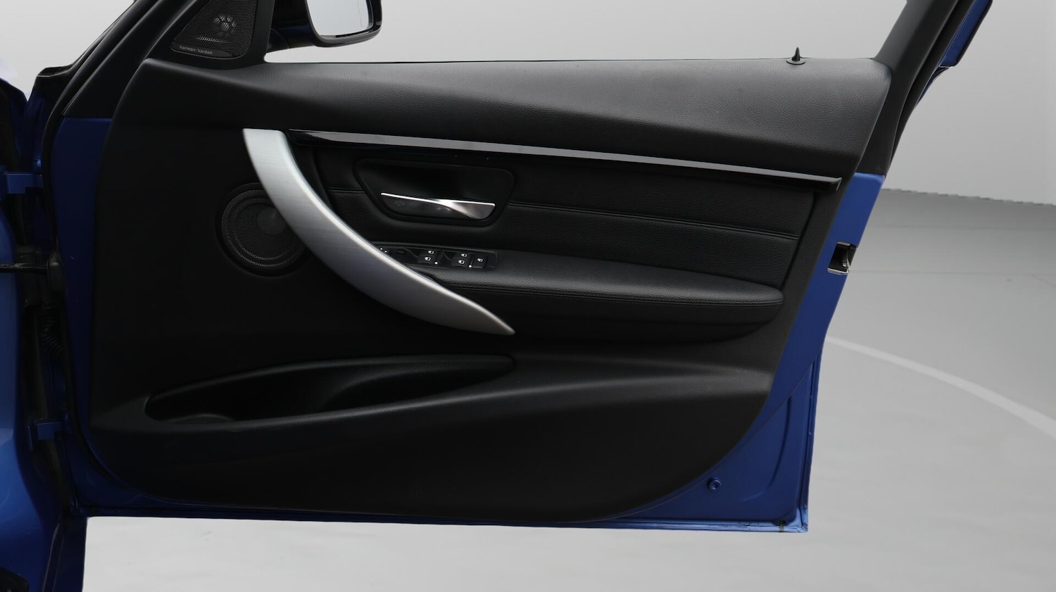 Used BMW 3 Series 2017 for sale - 76645134: Photo 15