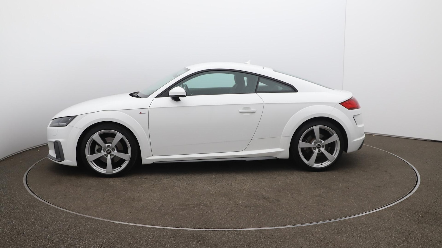 Used Audi TT 2022 for sale - 76137608: Photo 63