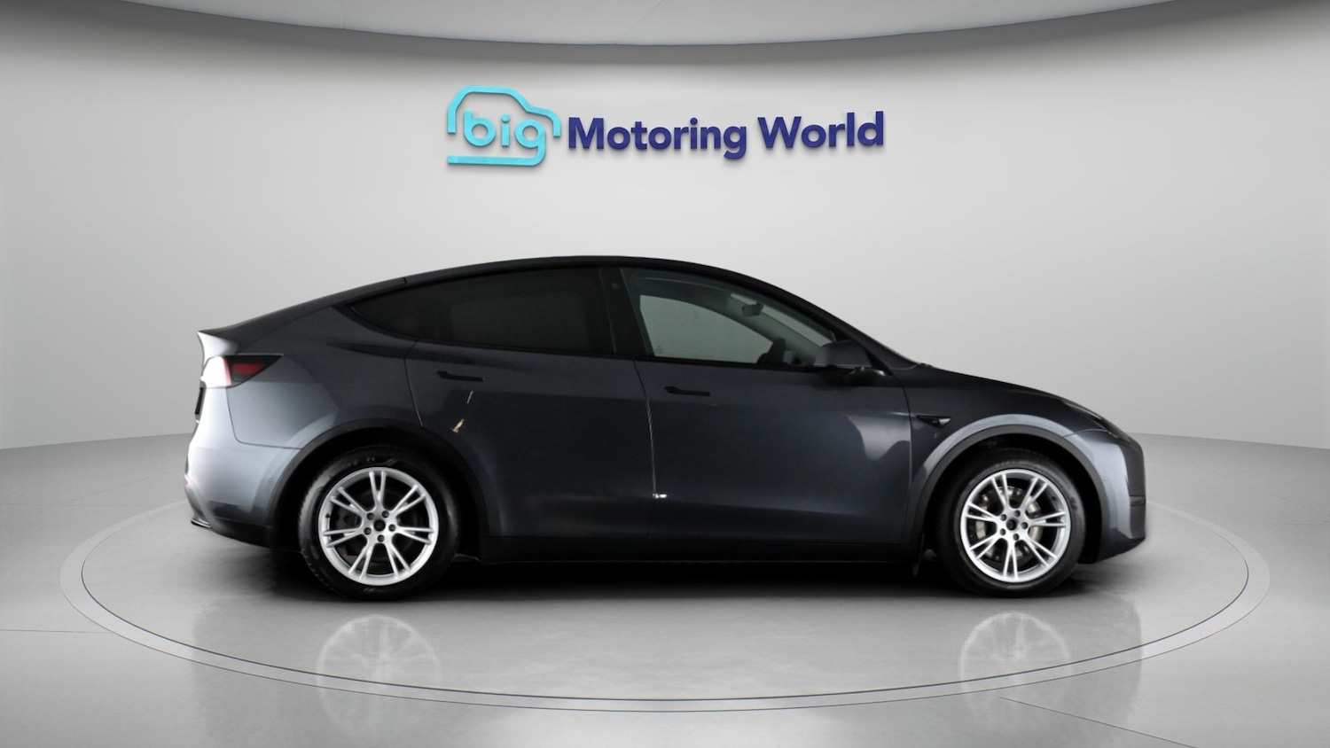 Used Tesla Model Y 2022 for sale - 77848175: Photo 4