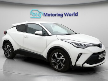 Used Toyota C-HR 2022 for sale - 76949501: Photo