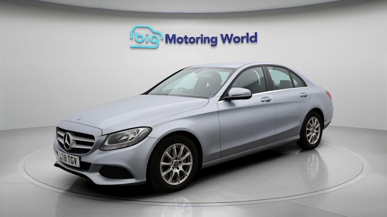 Used Mercedes-Benz C Class 2018 for sale - 77206872: Photo 3