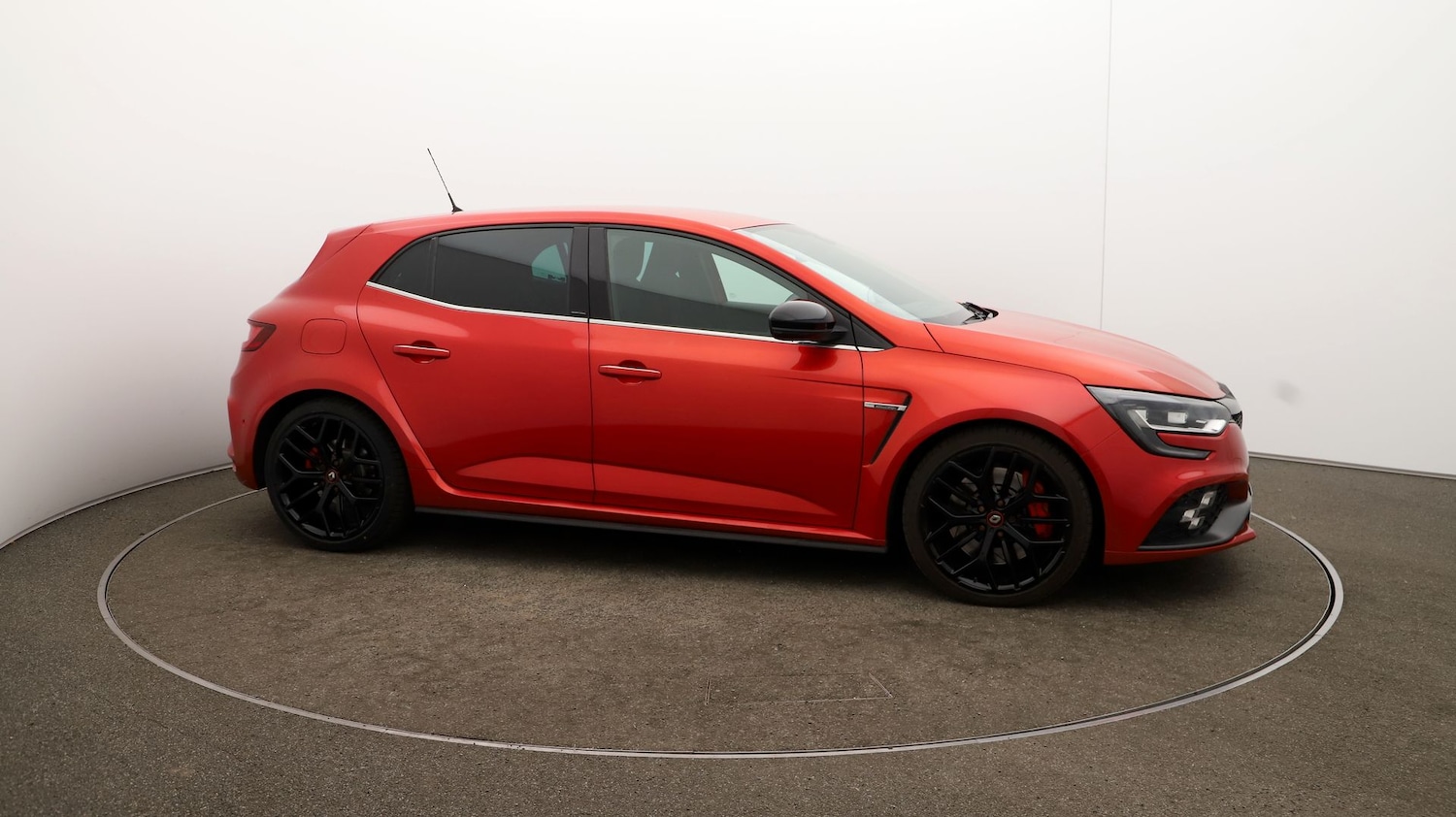 Used Renault Megane 2019 for sale - 76815238: Photo 42