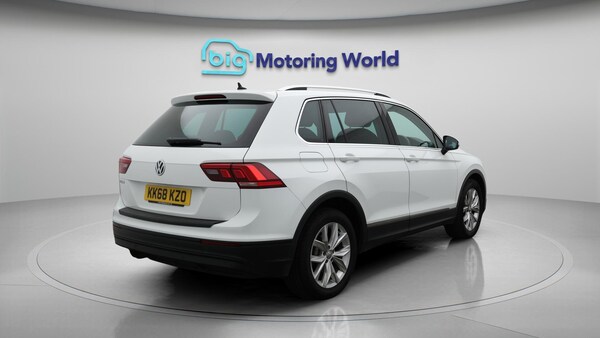 Used Volkswagen Tiguan 2019 for sale - 76200278: Photo 8