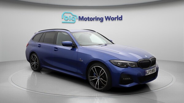 Used BMW 3 Series 2022 for sale - 76190009: Photo 2