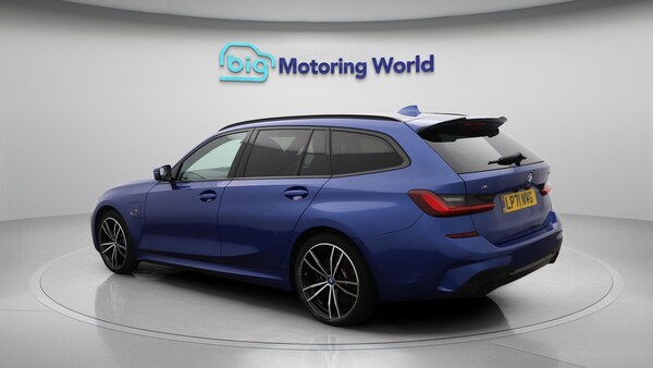 Used BMW 3 Series 2022 for sale - 76190009: Photo 6