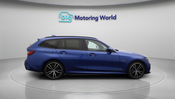 Used BMW 3 Series 2022 for sale - 76190009: Photo 9