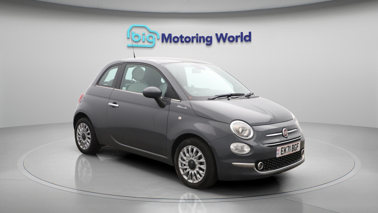Used Fiat 500 for sale - 76727394: Photo 2