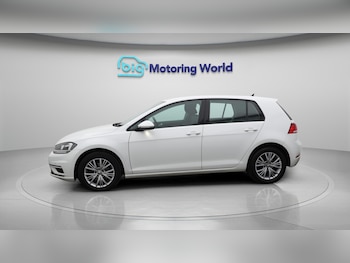 Used Volkswagen Golf 2017 for sale - 75669486: Photo