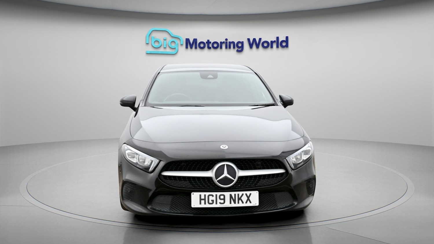 Used Mercedes-Benz A-Class 2019 for sale - 77931106: Photo 2