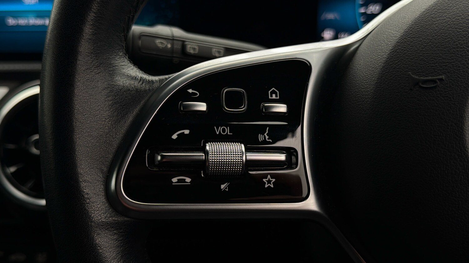 Used Mercedes-Benz A-Class 2019 for sale - 77931106: Photo 22