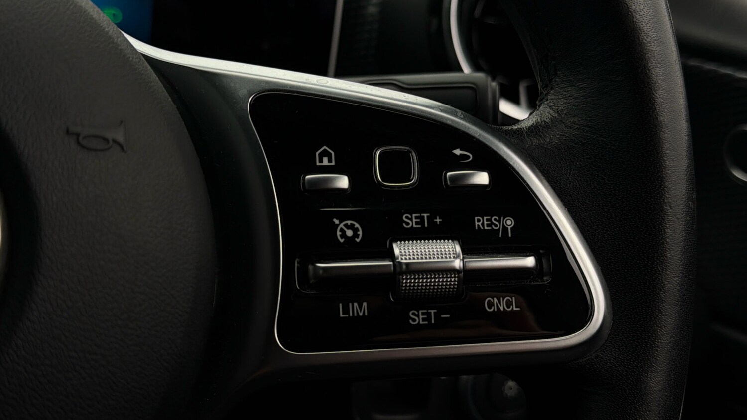 Used Mercedes-Benz A-Class 2019 for sale - 77931106: Photo 23