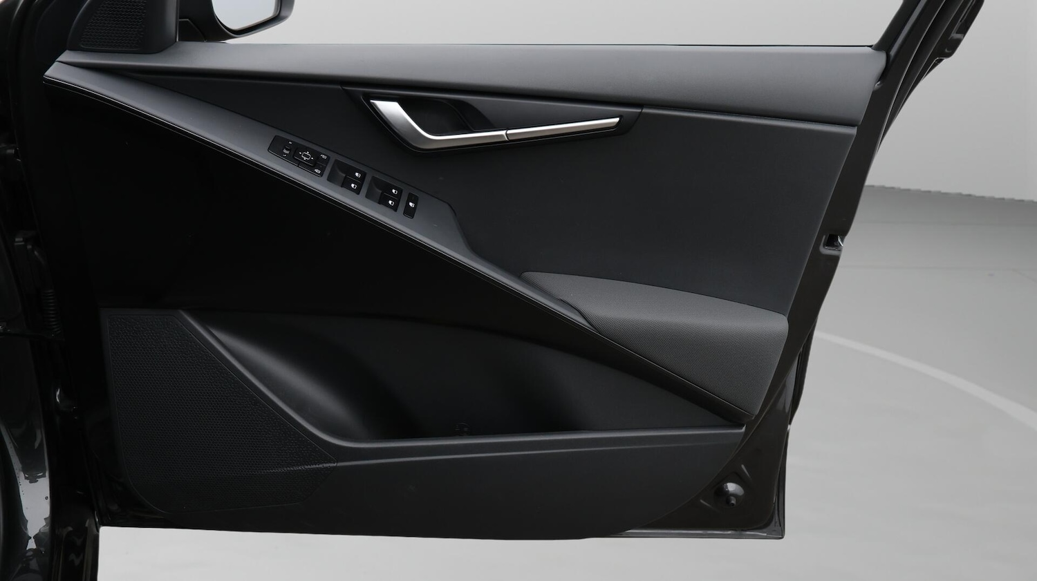 Used Kia Niro 2024 for sale - 76701615: Photo 16