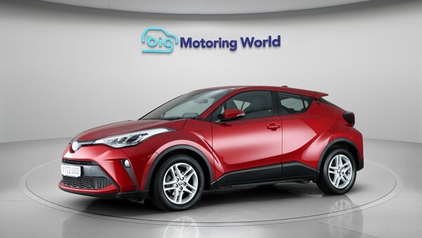 Used Toyota C-HR 2022 for sale - 75954146: Photo 4