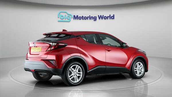 Used Toyota C-HR 2022 for sale - 75954146: Photo 8