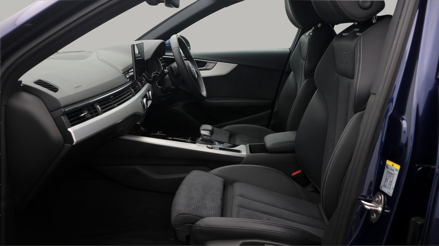 Used Audi A4 2024 for sale - 77690944: Photo 14