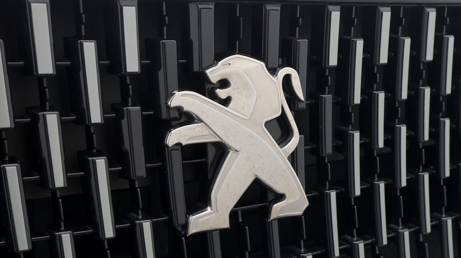 Used Peugeot 2008 2022 for sale - 77296945: Photo 21