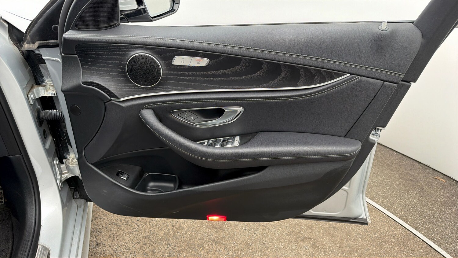 Used Mercedes-Benz E Class 2019 for sale - 77931146: Photo 14