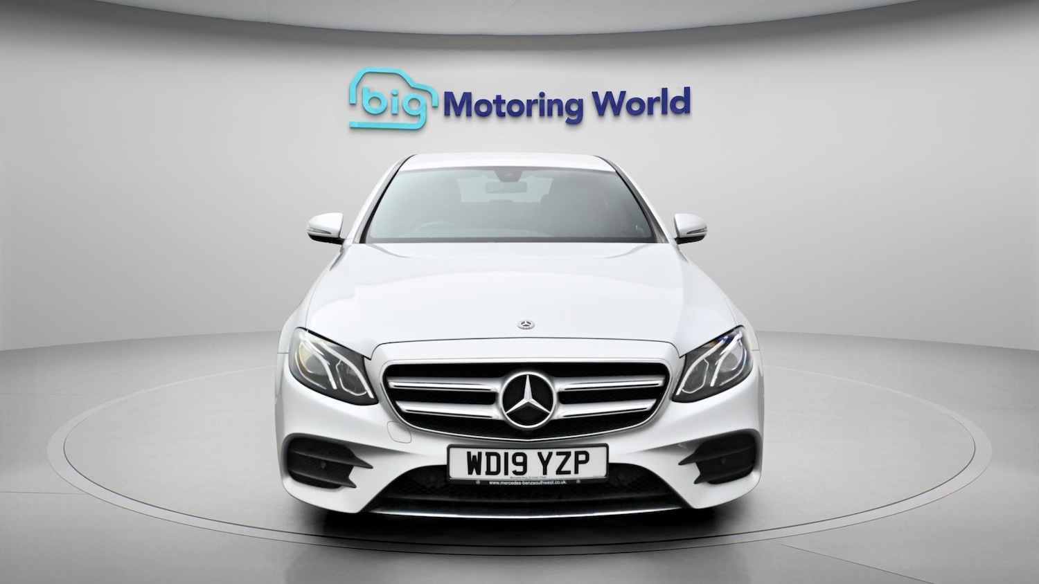 Used Mercedes-Benz E Class 2019 for sale - 77931146: Photo 2