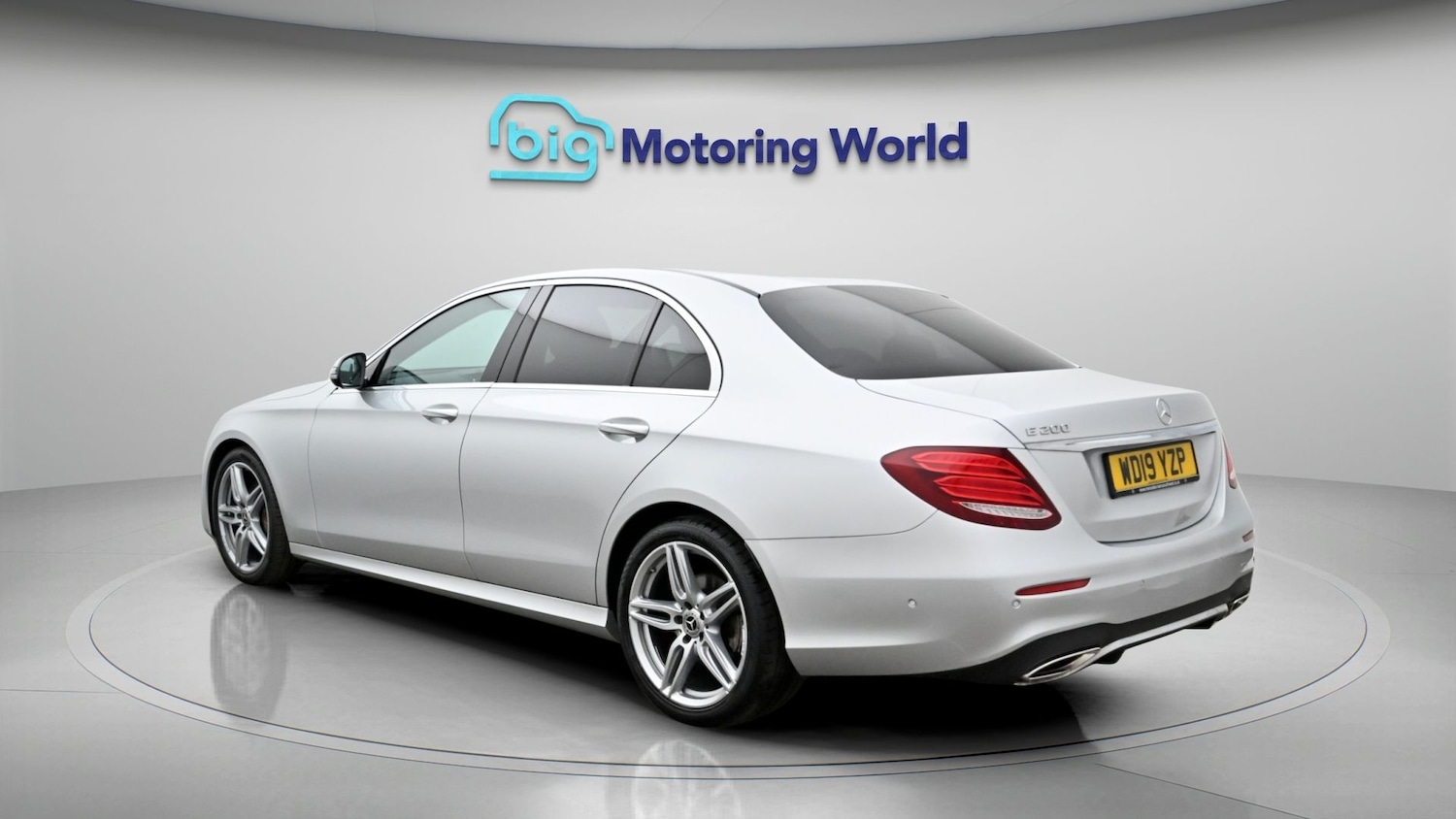 Used Mercedes-Benz E Class 2019 for sale - 77931146: Photo 5