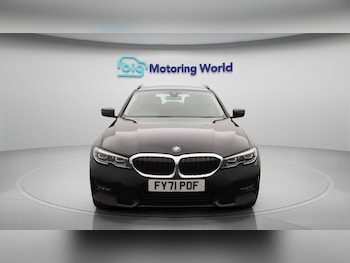 Used BMW 3 Series 2021 for sale - 76247092: Photo
