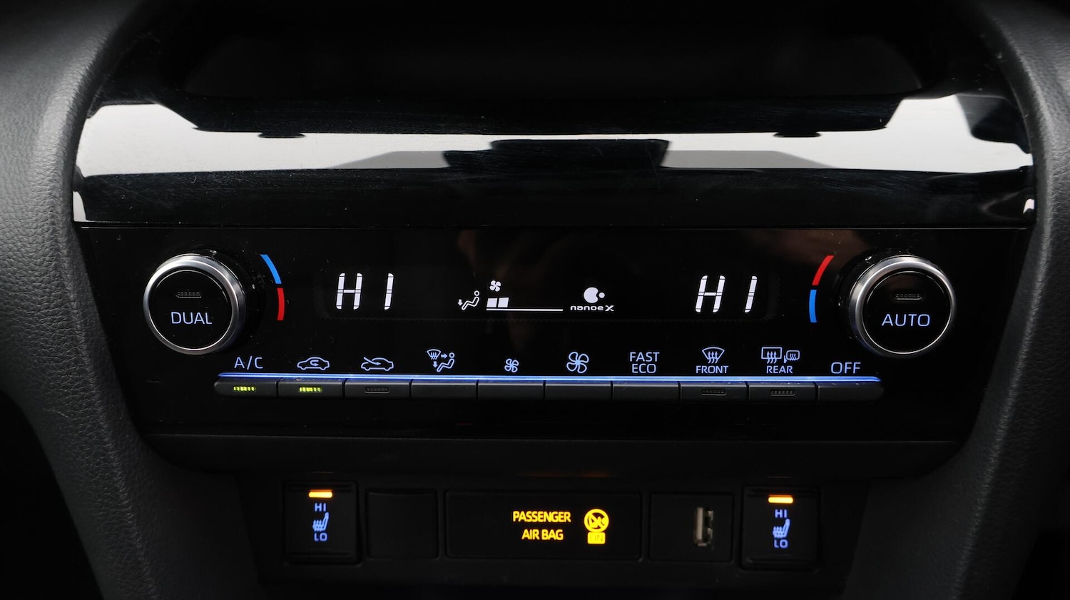 Used Toyota Yaris Cross 2023 for sale - 76714296: Photo 13