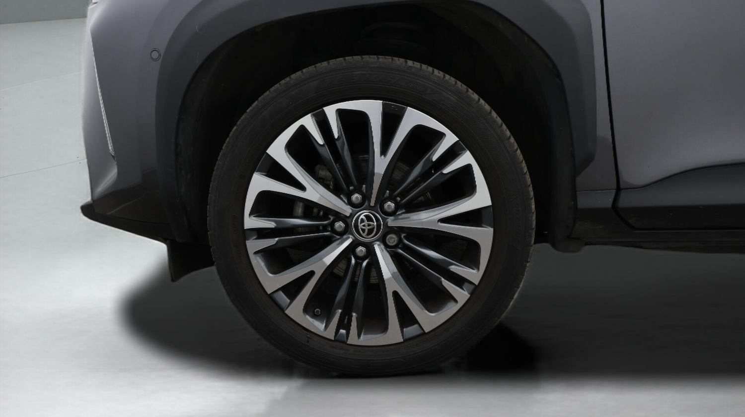 Used Toyota Yaris Cross 2023 for sale - 76714296: Photo 19