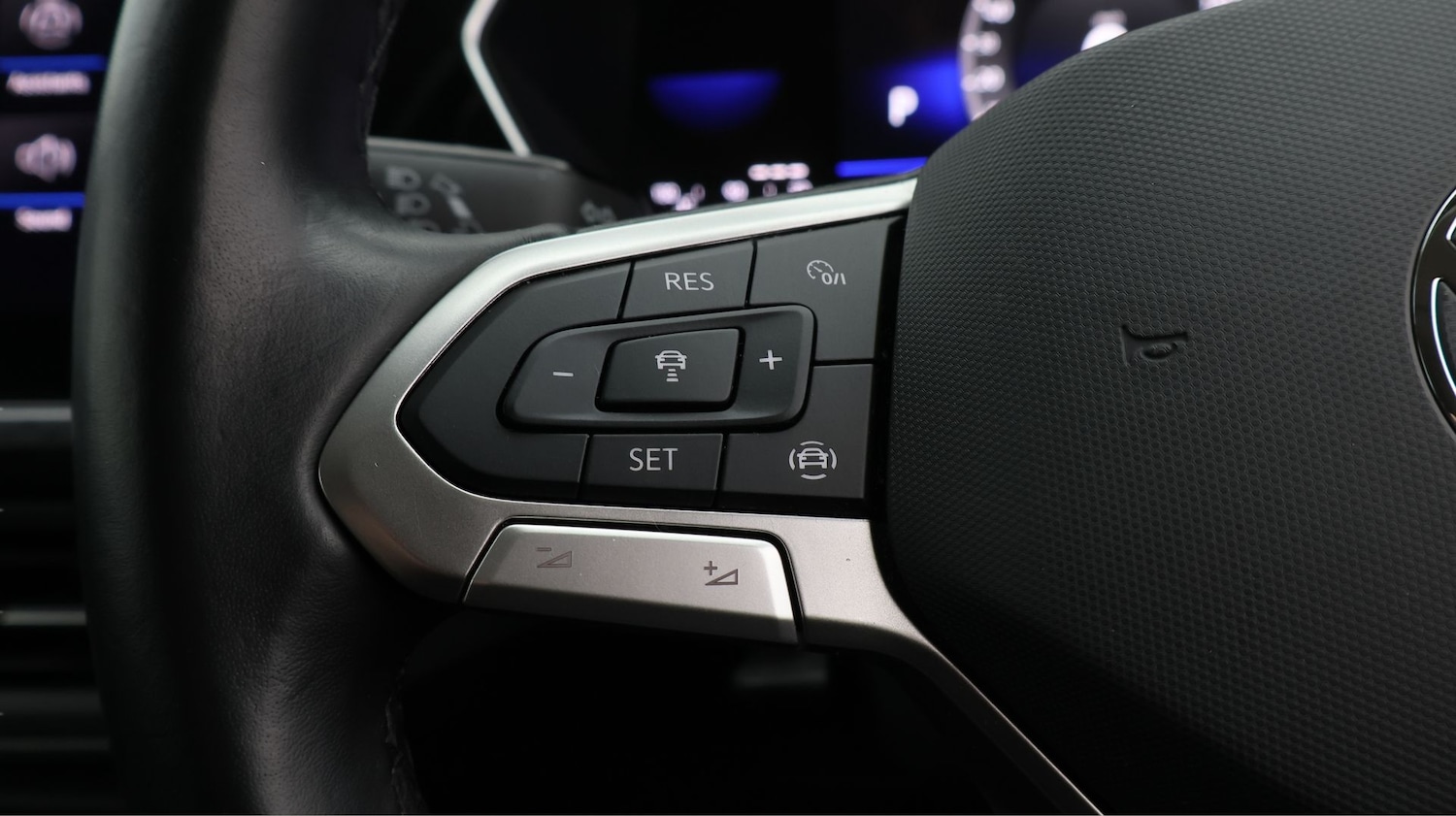 Used Volkswagen T-Cross 2023 for sale - 77541779: Photo 23