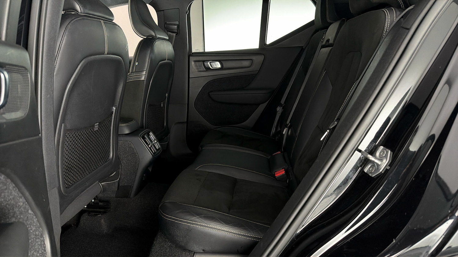 Used Volvo XC40 2021 for sale - 77997765: Photo 15