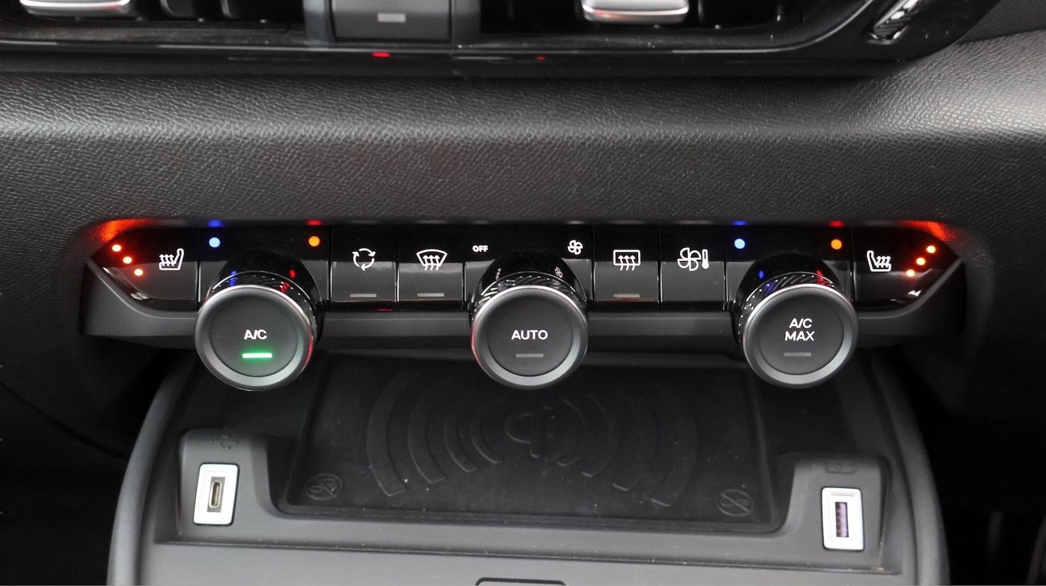 Used Citroen C4 2022 for sale - 77844735: Photo 12