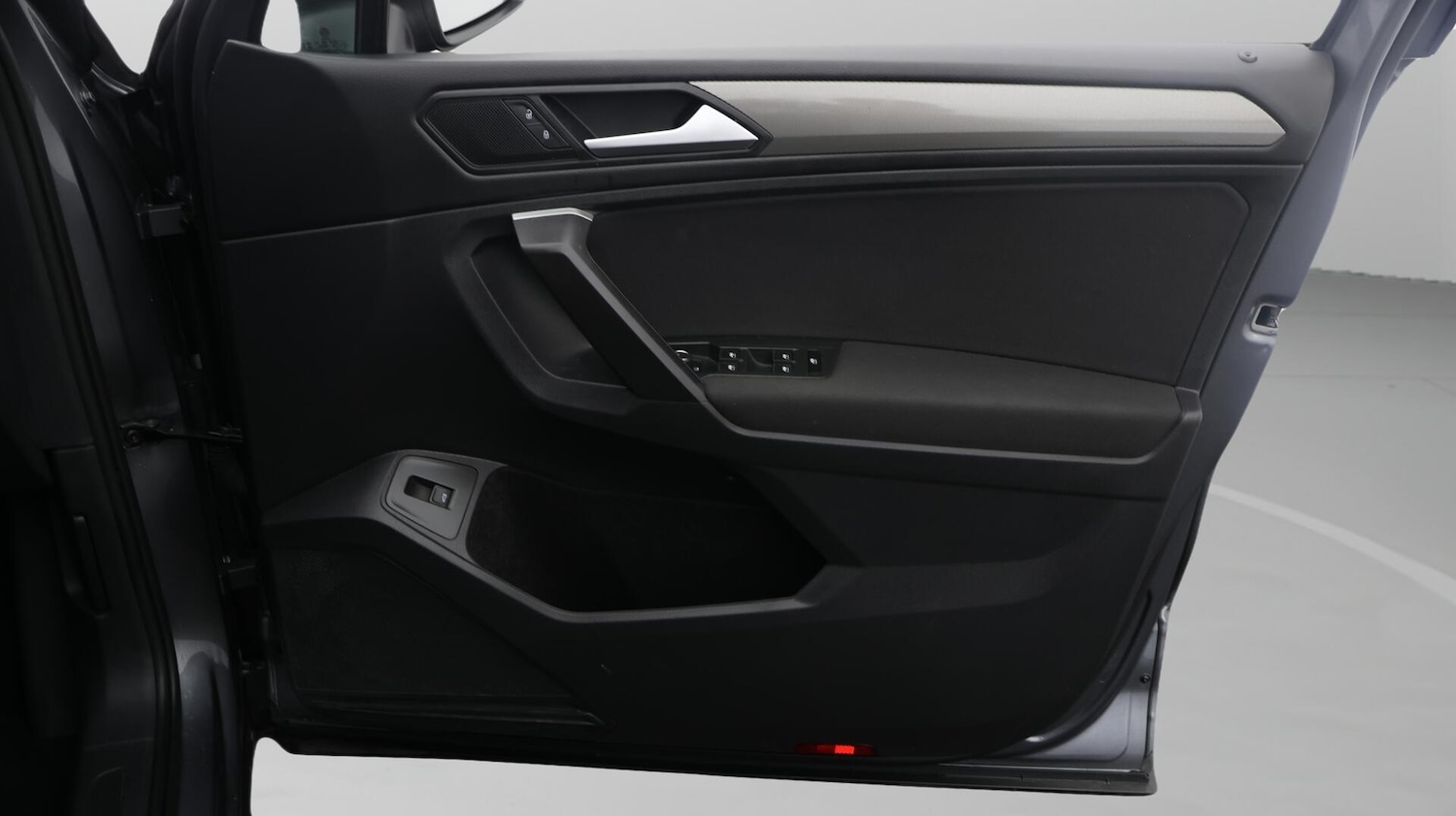 Used Volkswagen Tiguan Allspace 2024 for sale - 76512163: Photo 16