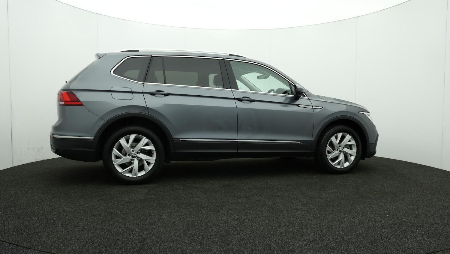 Used Volkswagen Tiguan Allspace 2024 for sale - 76512163: Photo 41