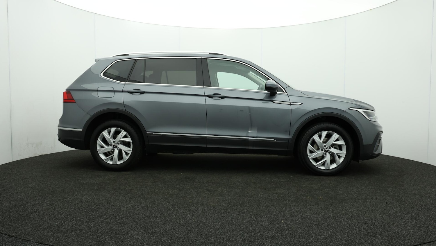 Used Volkswagen Tiguan Allspace 2024 for sale - 76512163: Photo 44