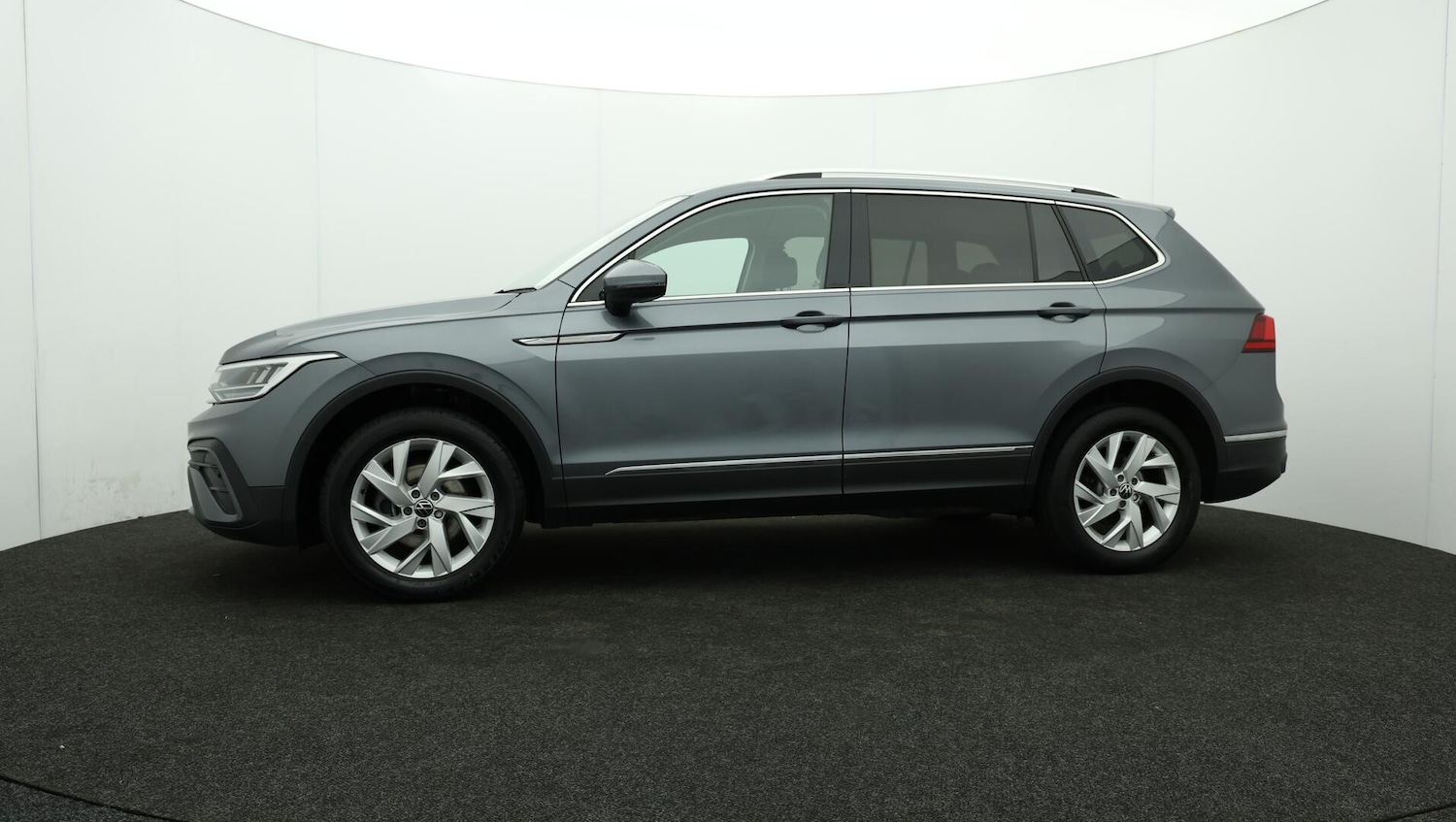 Used Volkswagen Tiguan Allspace 2024 for sale - 76512163: Photo 71