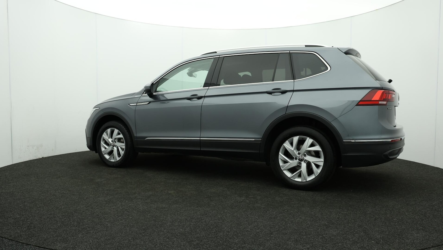 Used Volkswagen Tiguan Allspace 2024 for sale - 76512163: Photo 77