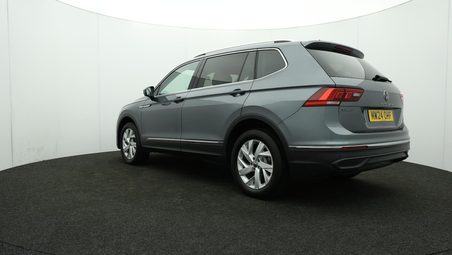Used Volkswagen Tiguan Allspace 2024 for sale - 76512163: Photo 81