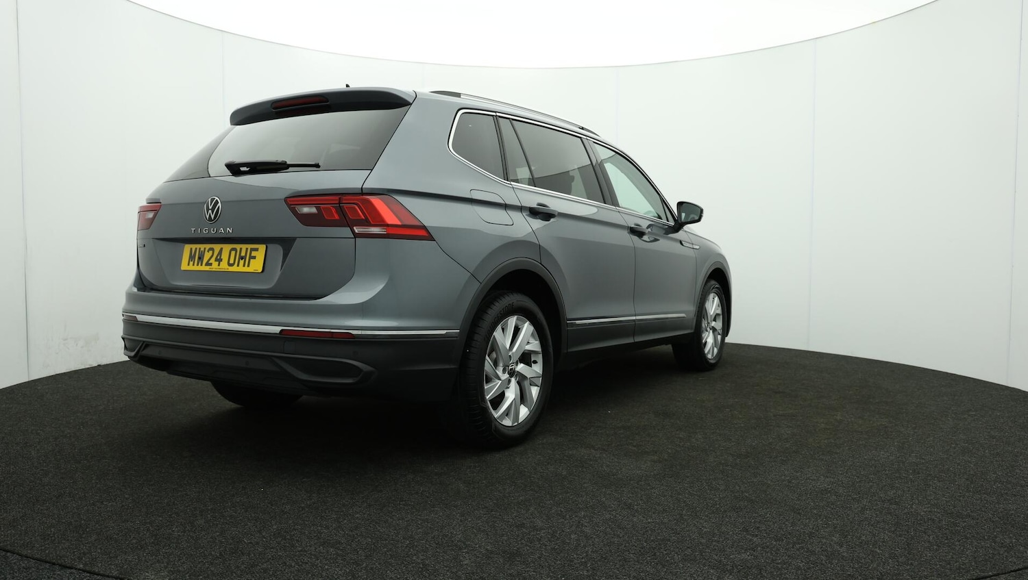 Used Volkswagen Tiguan Allspace 2024 for sale - 76512163: Photo 86